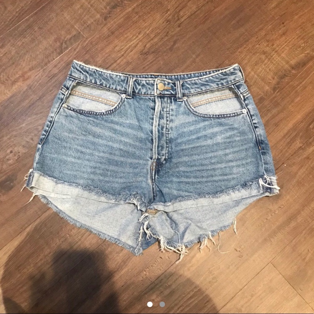 Cut out festival shorts